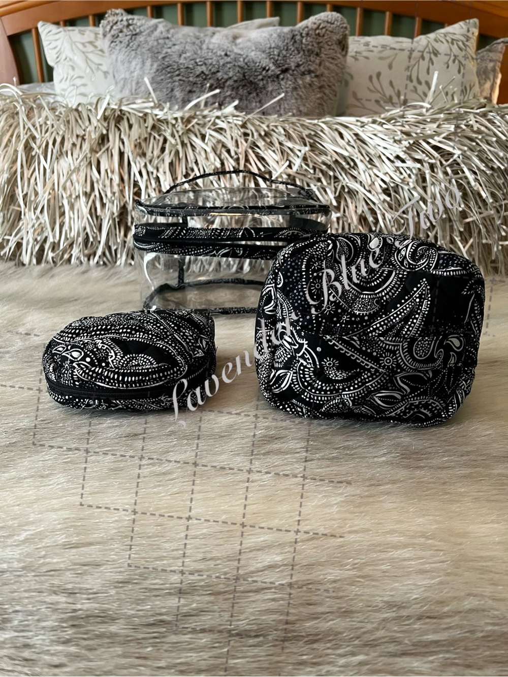 New VERA BRADLEY Stellar Paisley 3 Piece Cosmetic Clear Carry Case 2 Zip Pouches - Picture 9 of 12